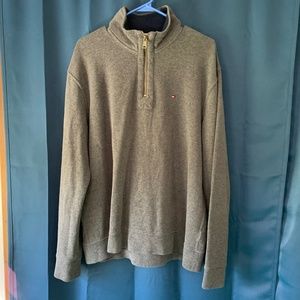 Tommy Hilfiger men's grey sweater